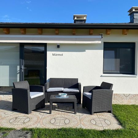 Apartamentos Turisticos Villacordido Villaframil Рібадео Екстер'єр фото